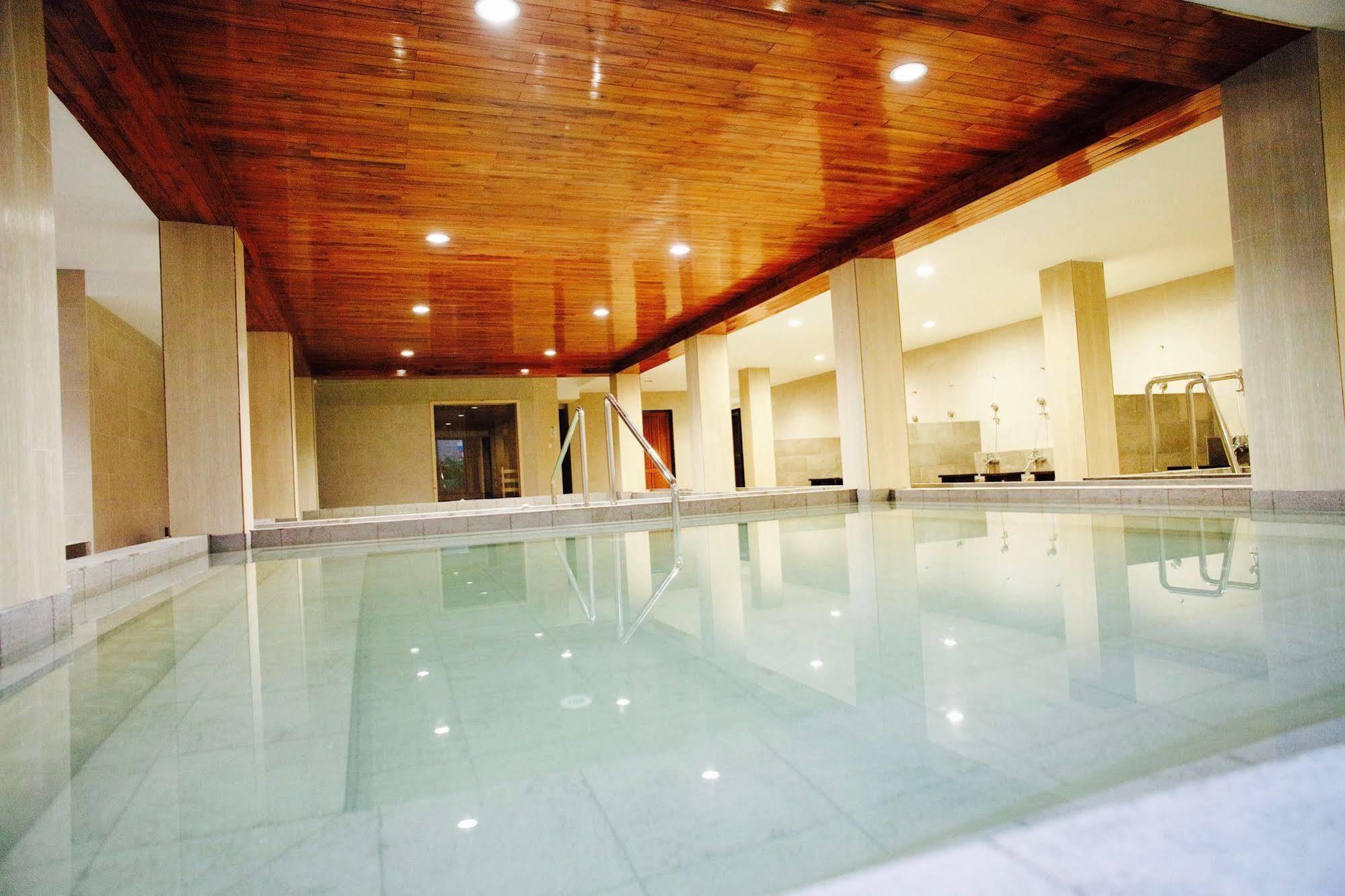 J. Park Hotel 촌부리 외부 사진
